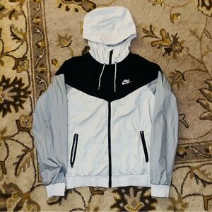 Nike Tech Rare Windbreaker Small